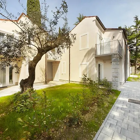 Olive Family - & Adria Hotel