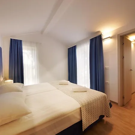 Olive Family - & Adria 4* أنكاران