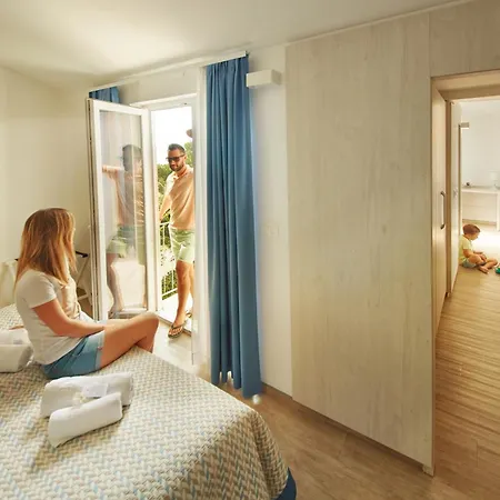 Hotel Olive Family - & Adria 4*
