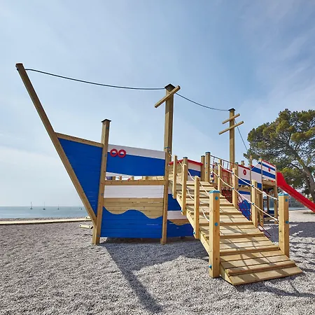 Otel Olive Family - & Adria 4*