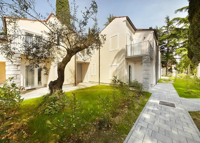 Olive Family - & Adria Hotel