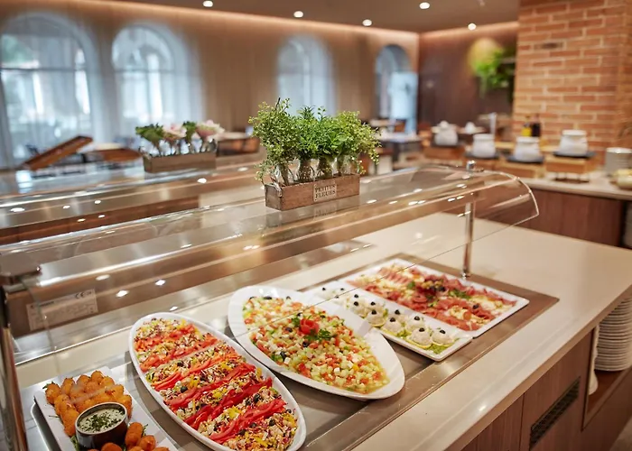 Olive Family - & Adria 4*